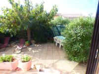 Petite maison climatisée avec terrasse, piscine, tennis à Bormes-les-Mimosas, à 5 min de la plage - FR-1-251-815 - B&B