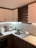ПАУНОВАТА КЪЩА - B&B