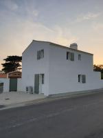 Maison 4 chambres 10 personnes plage à pied à 300 m - B&B L'Épine