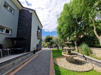 Appartamento con 3 Camere da Letto