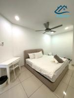Mansion One 2BR Georgetown By IZ - B&B George Town