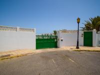 Desert Pool View & WiFi by iRent Fuerteventura Corralejo - B&B