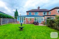 Jade House, Manchester - by Synergy Estates - B&B Manchester