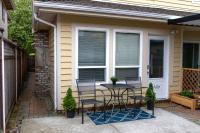 Homey Private 1 Bed 9 min YVR/transit/Restaurants - Ferienwohnung
