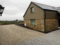 Apple Tree Barn - converted barn with meadow views - B&B