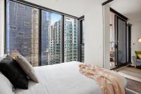 2 Bedroom 1 Bathroom Apartment on level 43 with Balcony and Northern View