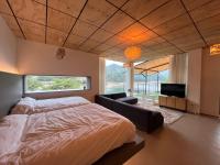 Quadruple Room 6