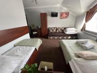 Vierpersoonskamer met Badkamer