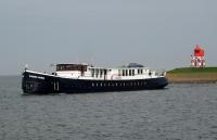 Botel Sailing Home