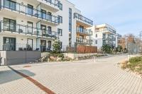 Nowy Świat Stylish, Seaside Apartment with Balcony & Parking Puck by Noclegi Renters - Bed and Breakfast Puck