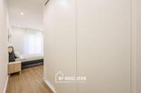 MyHouseSpain - Renovado y luminoso apartamento - B&B Madrid