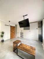 Céntrico, luminoso y equipado - Ferienwohnung