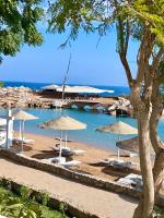Domina coral bay resort direct beach and lake 1 - Chambres d'hôtes Charm el-Cheikh