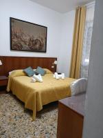 Quadruple Room with Private Bathroom