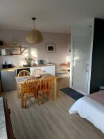 Studio et parking acces direct Nantes - Chambres d’hôtes