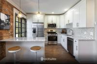 The Gilded Cincy-View Condo - B&B