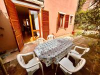 Frau, grazioso trilocale in centro a Numana con spazio esterno - Bed and Breakfast Numana