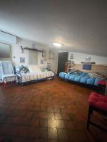 B&B Santa Marinella - CineMaHouse TerraMare - 300m Beach & MaxiTV & WiFi - Bed and Breakfast Santa Marinella