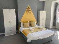 B&B Gateshead - Windsor 3 - Perfect Contractor Stay Free Parking 3 bedroom 4 beds Sleeps 6 - Bed and Breakfast Gateshead