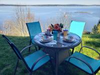 Edgewater sunrise apartment - B&B Chemainus