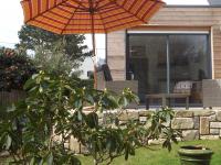 Charmante maison avec jardin à Guidel, proche nature - Chambres d’hôtes
