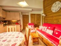 Bel appartement avec terrasse pour 4 pers. proche Lac Bleu, Morillon - FR-1-642-88 - Chambres d'hôtes Morillon