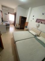 B&B Larnaca - Marina's Rooms Xrisopolitissa Larnaca - Bed and Breakfast Larnaca