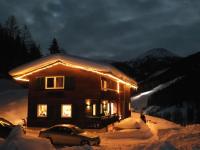 B&B Innerkrems - Beautiful and very luxurious chalet in walking and skiing area Innerkrems - Bed and Breakfast Innerkrems