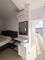 Chambre Lit Queen-Size avec Balcon