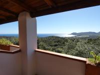 Comino Alto Agriturismo e Appartamenti - B&B Siniscola