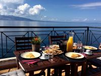 Sunset in Apartment - Ferienwohnung Saranda