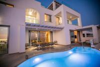 Villa Kyklamino - Unique Villa with stunning Seaview - Ferienwohnung Chlórakas