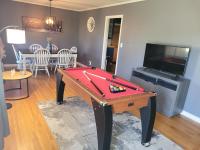 B&B Montgomery - Capital City Eagle's Nest - Pool Table - Pet Friendly - 6 beds - Bed and Breakfast Montgomery
