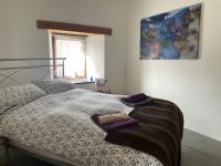 B&B Launceston - Rosehip Barn - Bed and Breakfast Launceston