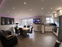 Montrouge Superbe Appartement Proche Centre Paris 2 chambres - Ferienwohnung Montrouge