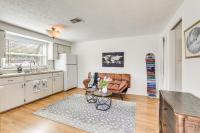 Inviting Sarasota Cottage 5 Mi to Beach Access! - B&B Sarasota