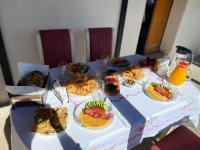 Doda Guest House - B&B Gjirokastër