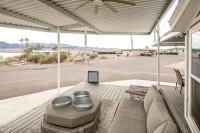 Picture Perfect at Sam's Beachcomber on the Island - B&B Lake Havasu City