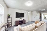 4BR with Pool Table and WFH Desk, Near Fishing Pond - B&B Quinlan