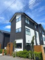 Spacious Inner City Townhouse - B&B