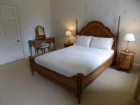 Kamer met Kingsize Bed en Uitzicht op de Tuin