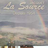 B&B Saint-Jean-de-Chevelu - LA SOURCE Jacquet depuis 1954 Hôtel et Studio - Bed and Breakfast Saint-Jean-de-Chevelu