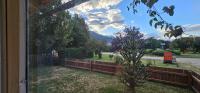 Casa con jardín y vista a la montaña! - Bed and Breakfast Bariloche