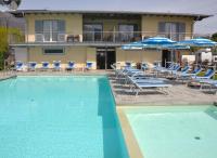 Camping Italia 90 Apartments - Bed and Breakfast