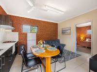 1 Bedroom Comfy Unit Sleep close to mall and bus - B&B Brisbane