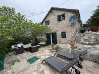 Bay House Kakrc - Ferienwohnung Tivat