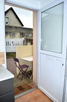 Chez Fabienne, maison avec petite terrasse privée - B&B Luc-sur-Mer