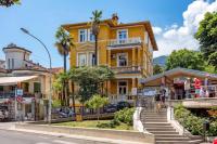 Apartman Barocco Lovran - B&B