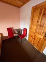 Twin Room with Private External Bathroom