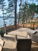 Zakątek Wdzydze nad samym jeziorem - pierwsza linia - B&B Borsk